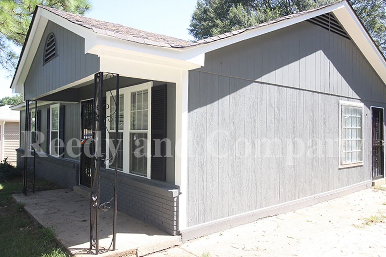 4780 Hillbrook Rd - Photo 4 of 21