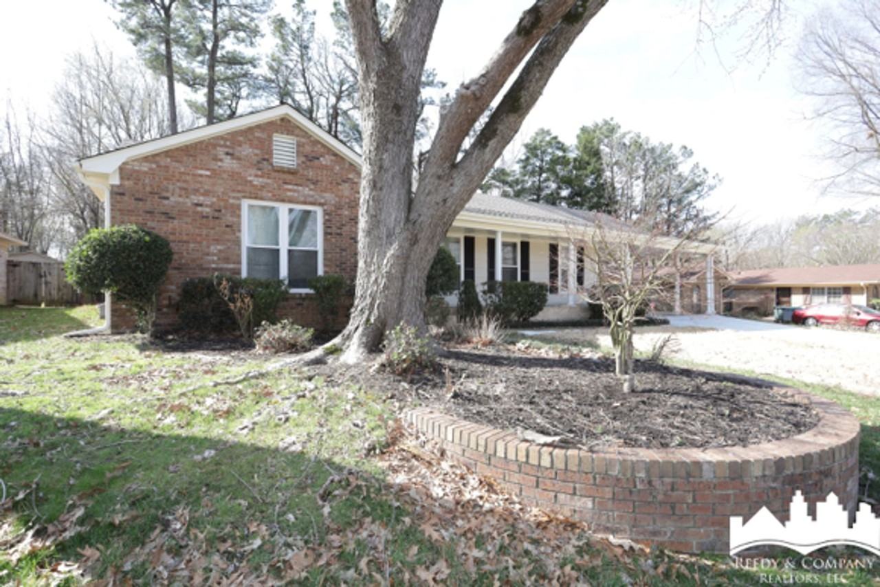 5853 Fox Lair Ave - Photo 2 of 22