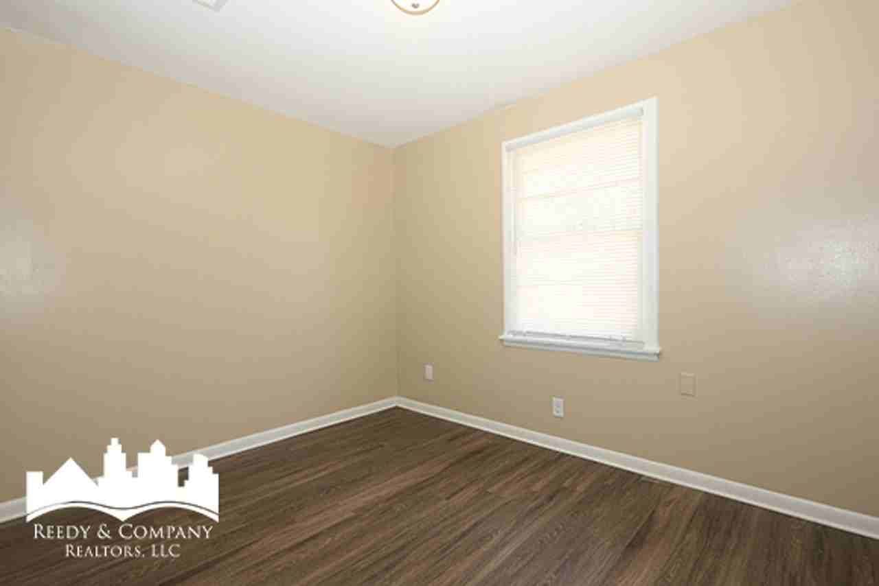 4396 Millbranch Rd - Photo 5 of 20