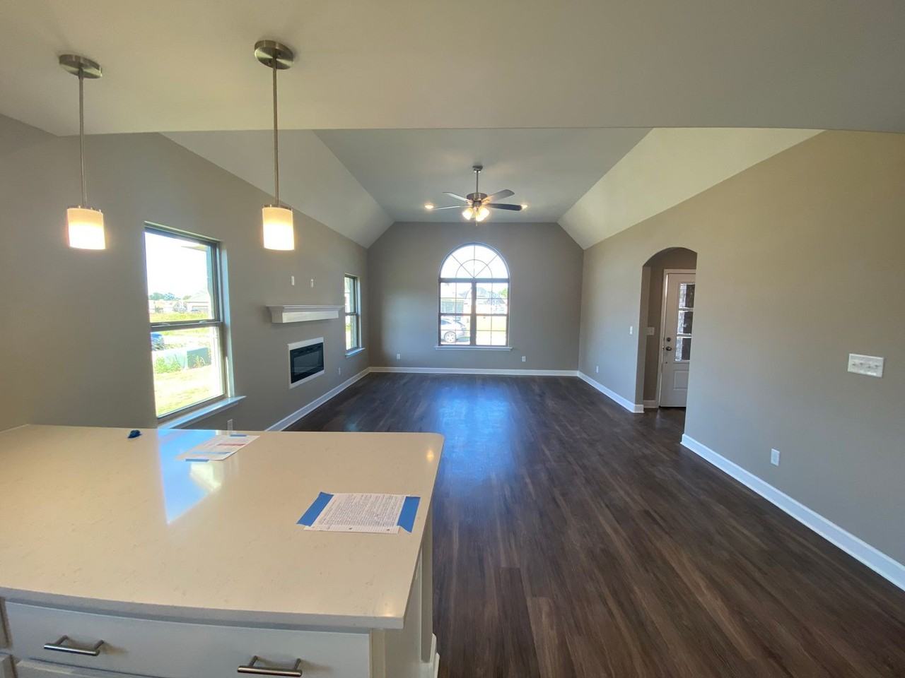 5519 Briardale Dr - Photo 4 of 20