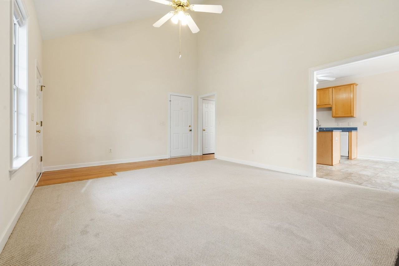 304 Chatham Forest Dr - Photo 3 of 17