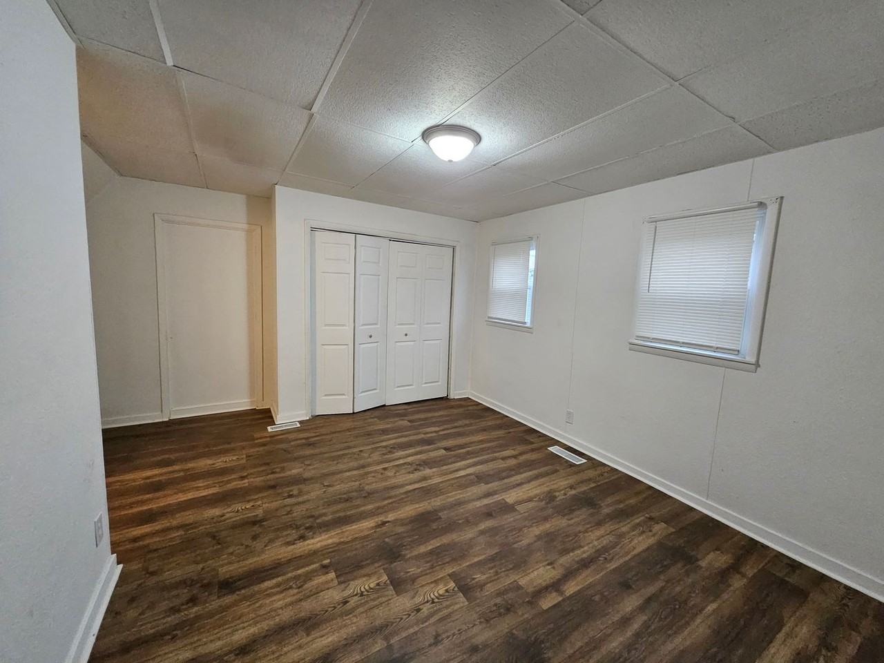 109 E. Eichel Ave - Photo 7 of 22