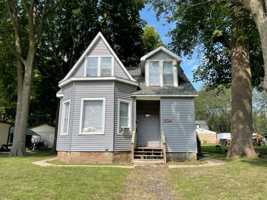 featured image of 304 W Eureka St