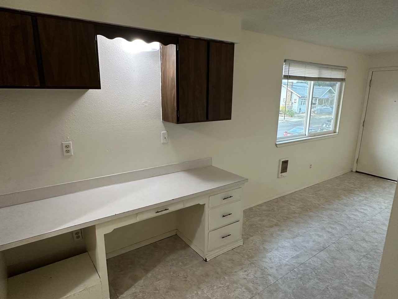 521-563 Madison Street SE - Photo 7 of 18