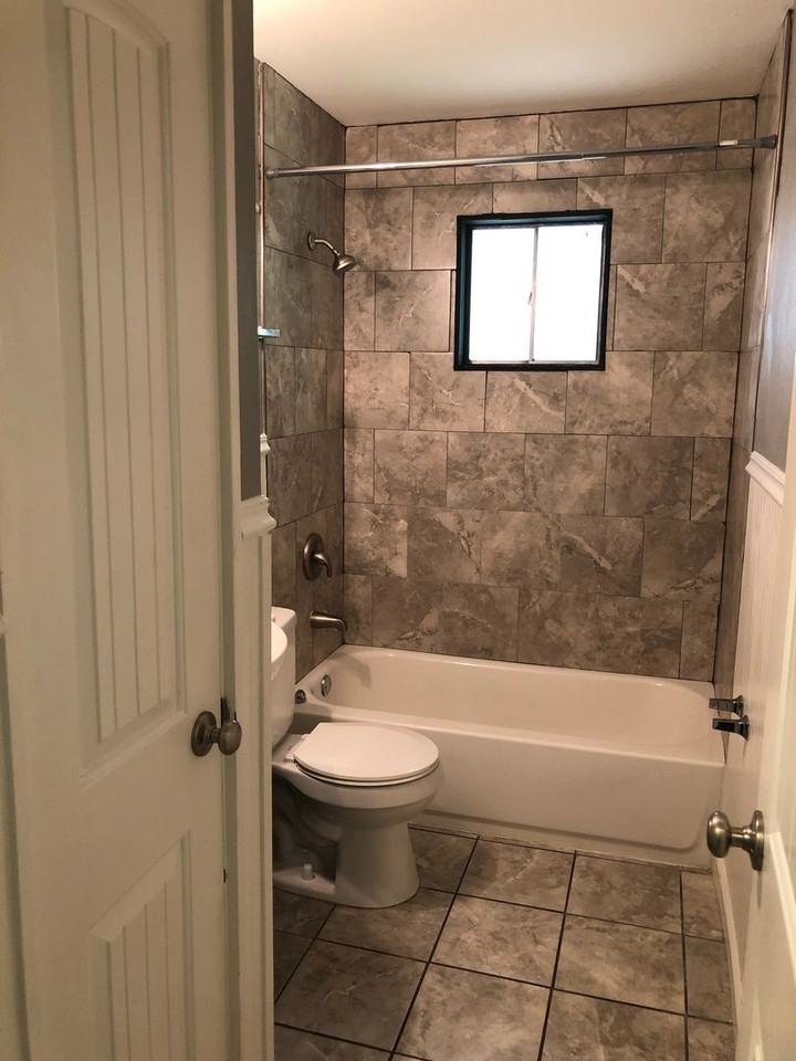 1130 Ramport Dr - Photo 3 of 15