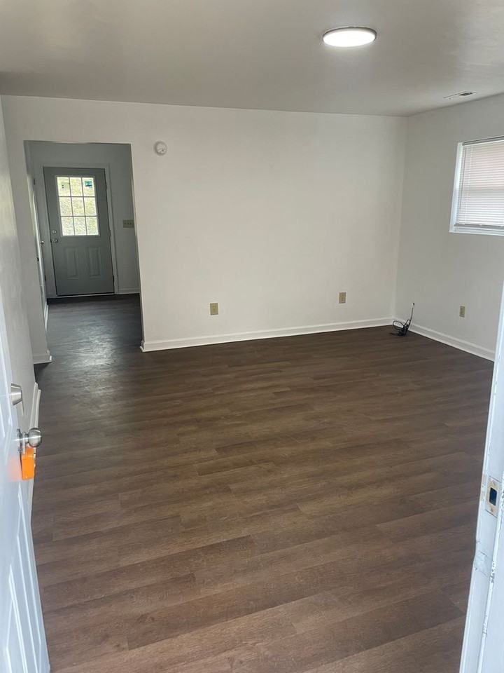 116 Harrison Ave Nw - Photo 2 of 16