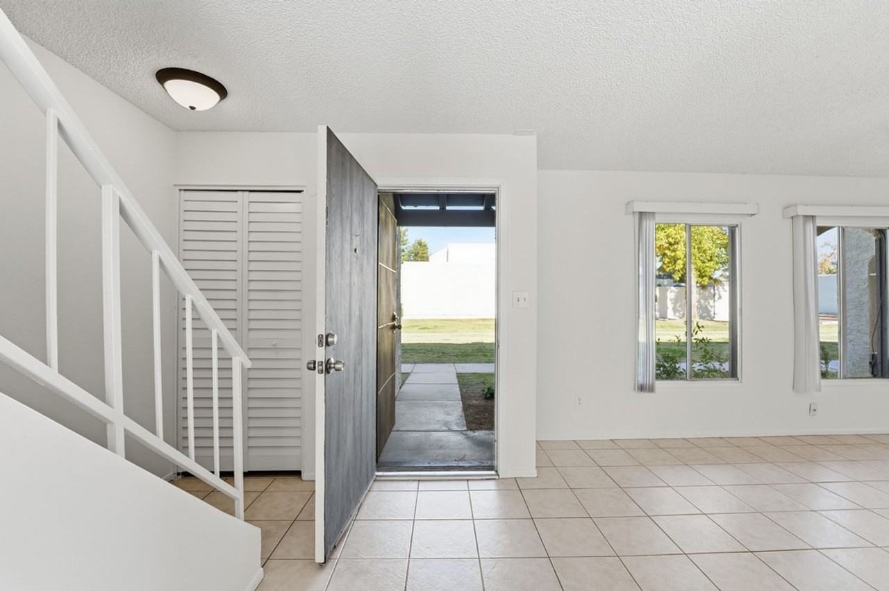 5446 W El Caminito Dr - Photo 4 of 50