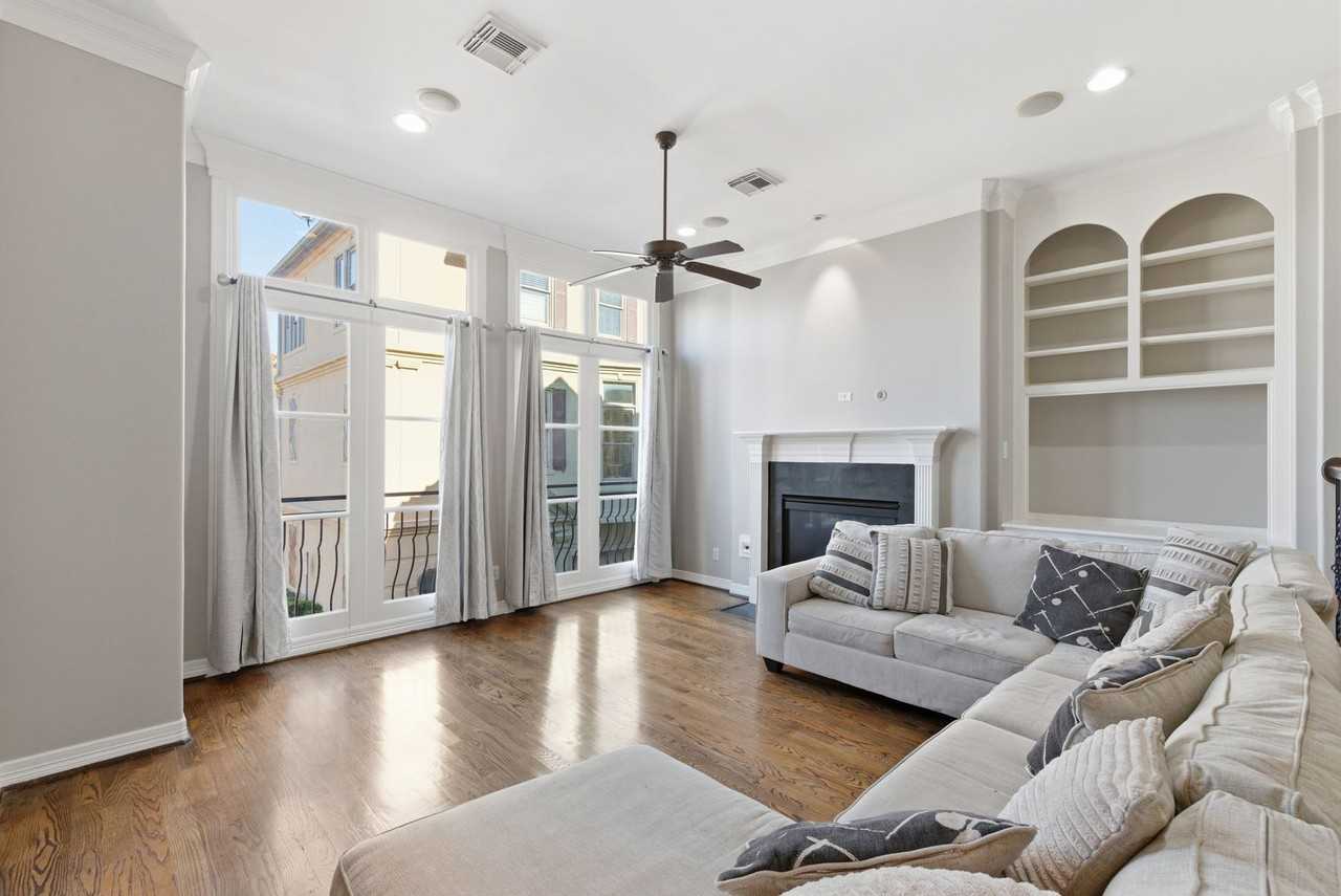 9295 Buffalo Speedway - Photo 7 of 35