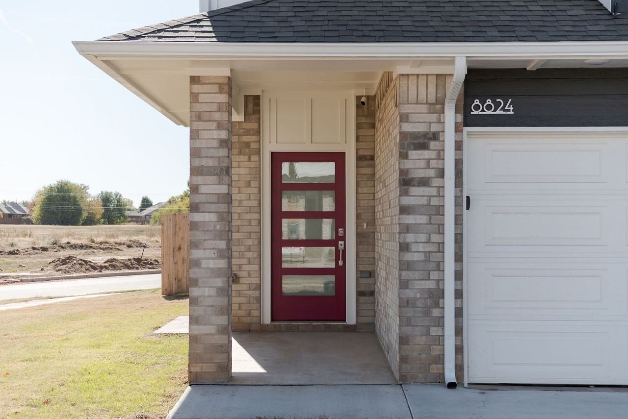 8908 Nw 109th Ln - Photo 3 of 19