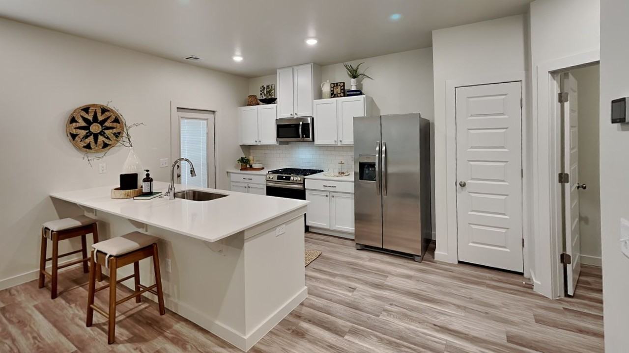 8908 Nw 109th Ln - Photo 6 of 19