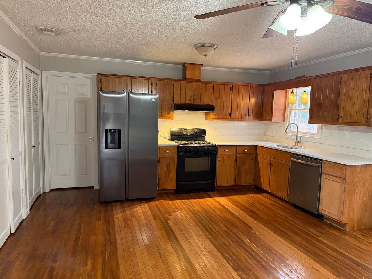 3140 Palmyra Rd - Photo 5 of 14