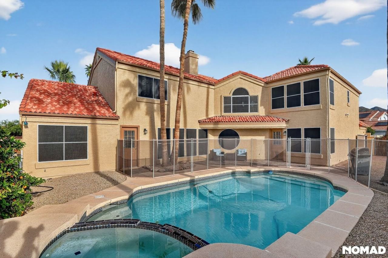 11782 N 112th Way - Photo 4 of 32