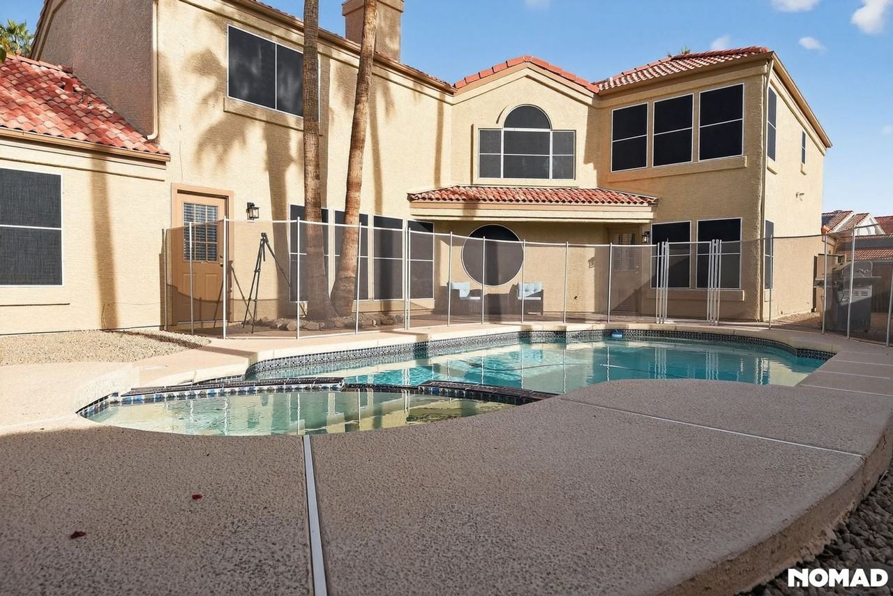 11782 N 112th Way - Photo 5 of 32