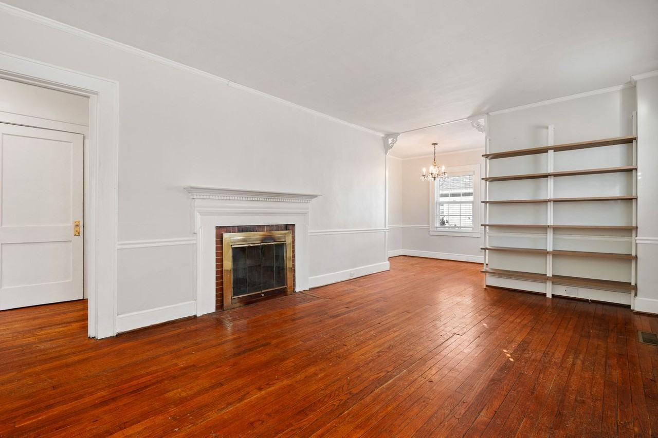 1719 Shawnee St - Photo 3 of 23