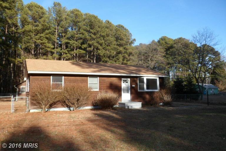 18937 McKays Beach Rd - Photo 2 of 21