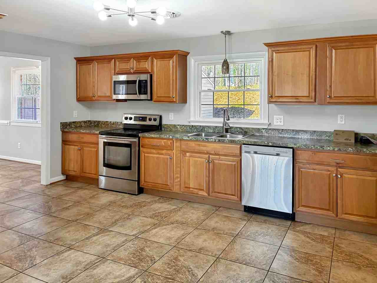 7820 Conifer Rd - Photo 6 of 24