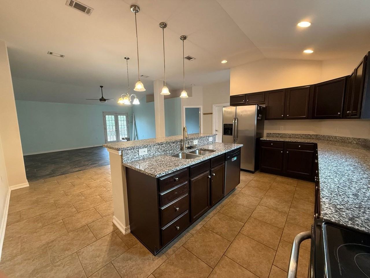 6640 Tidal Bay Dr - Photo 6 of 24