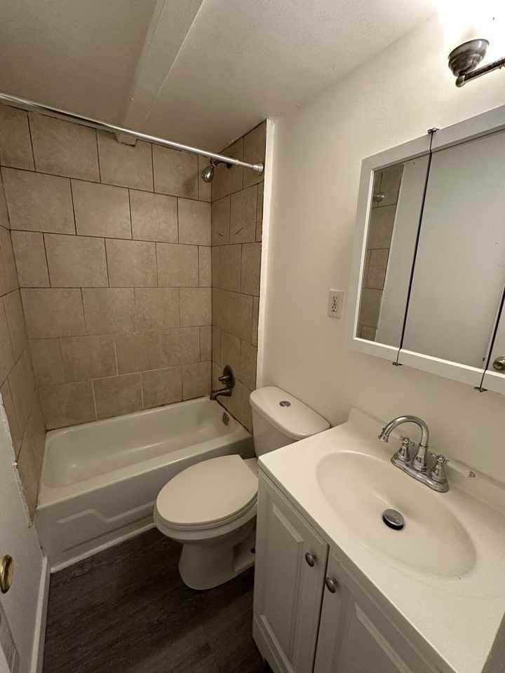 6130 Wheeler St 1st Fl - Photo 6 of 8