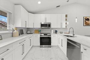 featured image of 5136 Beechwood Rd