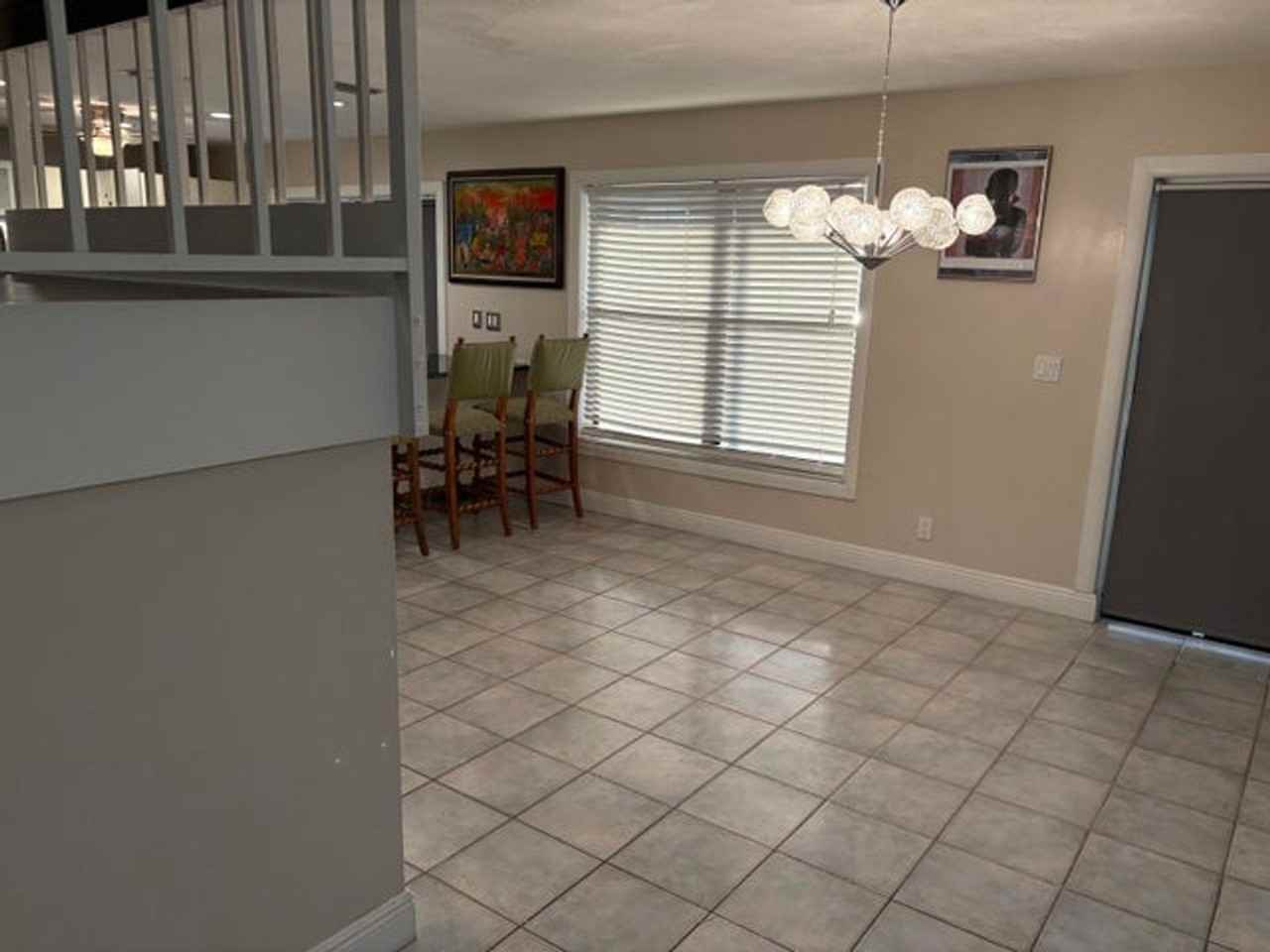 5855 Northpointe Ln - Photo 7 of 15