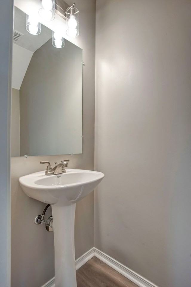 5860 Monroe Xing - Photo 7 of 17