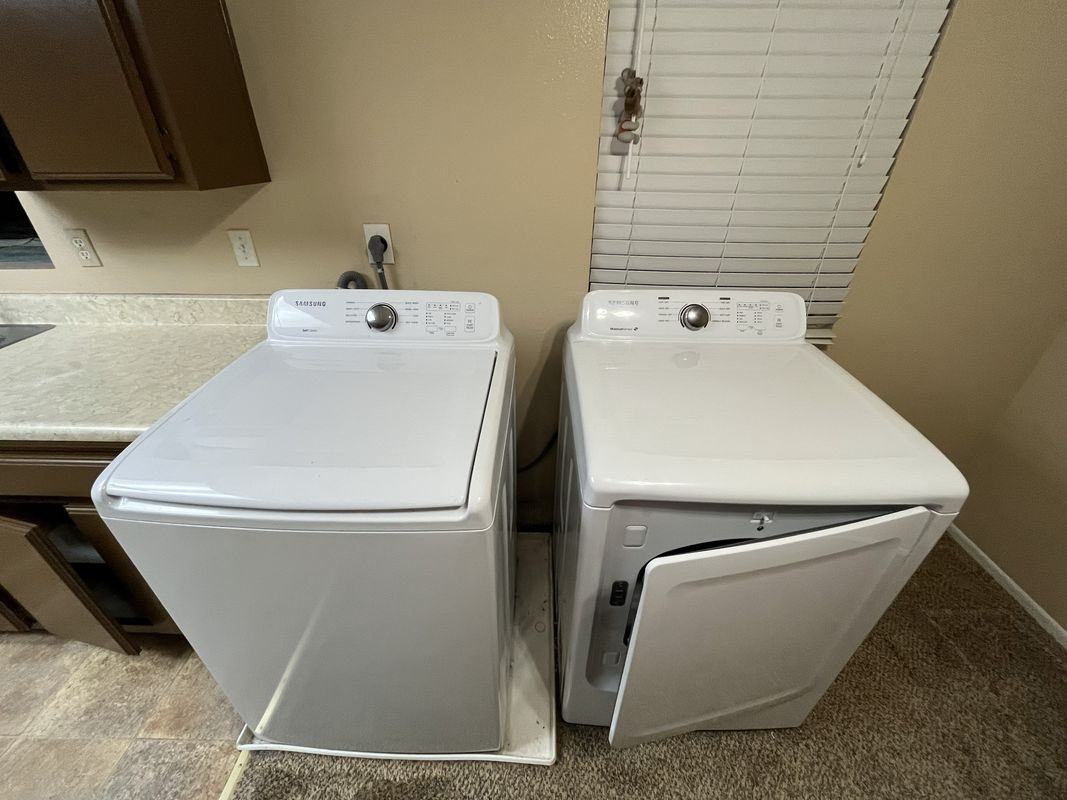 4154 W 159th St - Photo 3 of 15