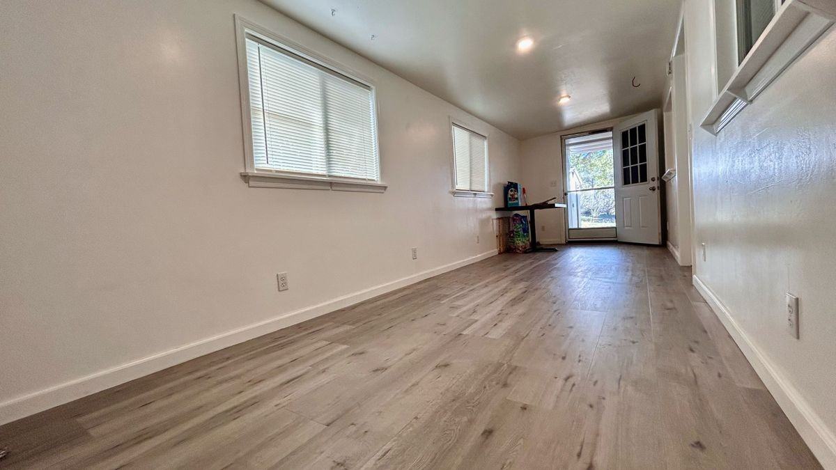 202 N Cactus Dr - Photo 6 of 15