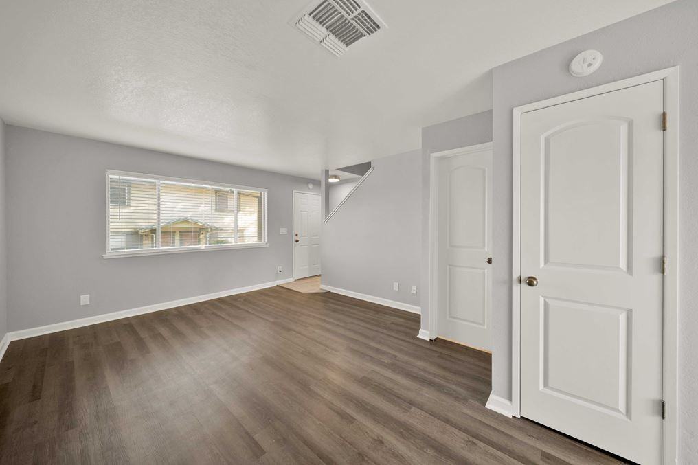 Heather Ridge Apartments - Photo 6 of 12