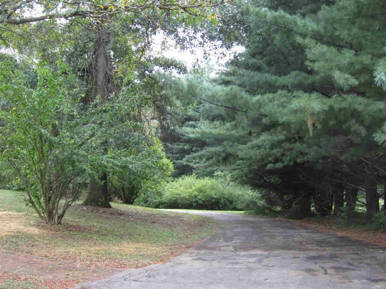 27 Goldfinch Dr - Photo 3 of 28