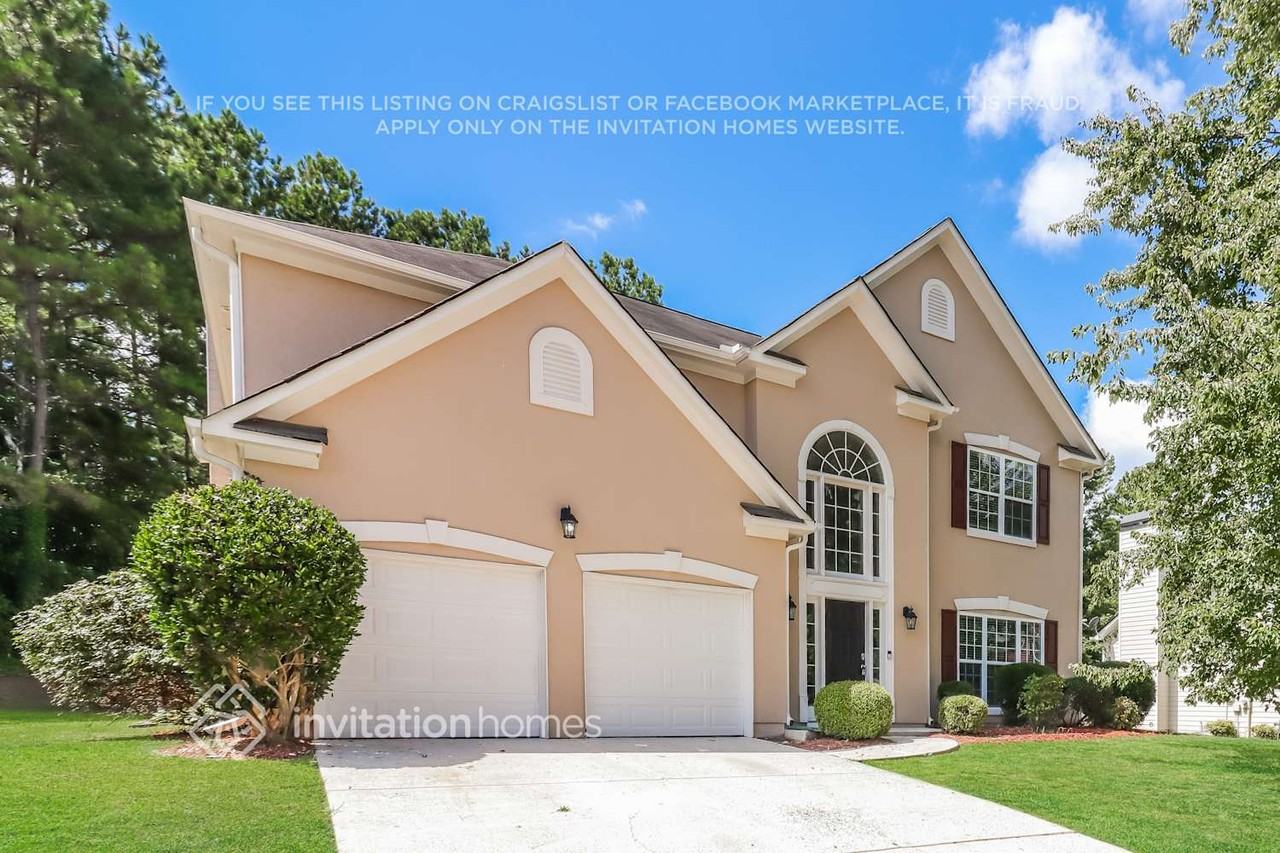 4009 Miners Ln - Photo 2 of 18