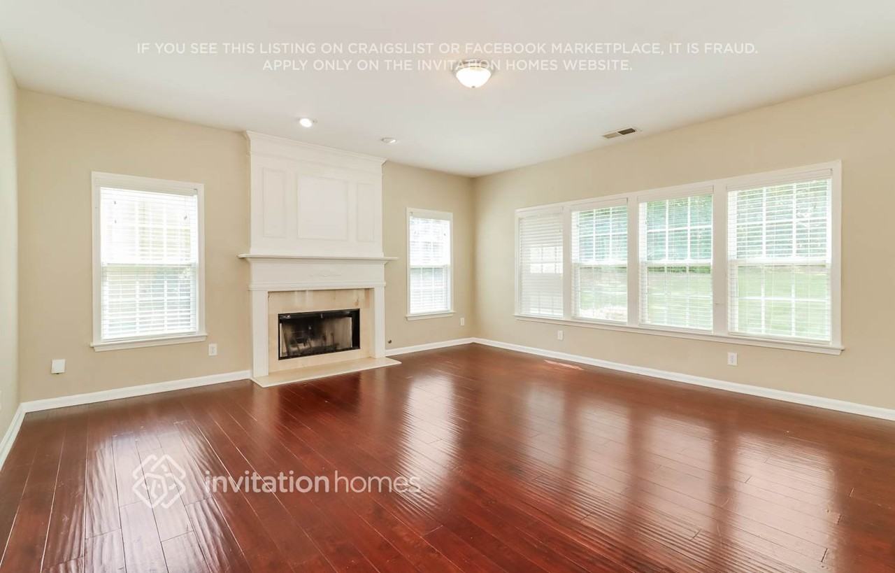 4009 Miners Ln - Photo 5 of 18