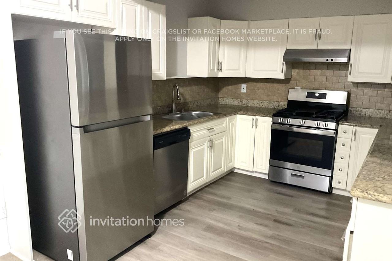 6608 E Windsor Ln - Photo 3 of 18