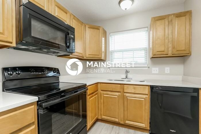 703 Lou Gehrig Cir - Photo 6 of 16