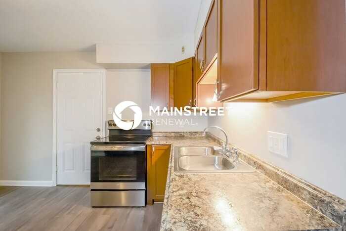 1825 Gardenia Dr - Photo 5 of 14