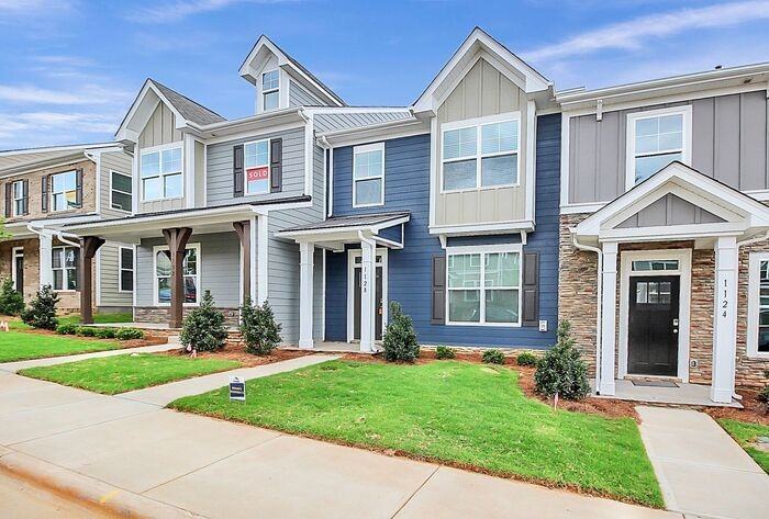 1128 Township Pkwy - Photo 3 of 30