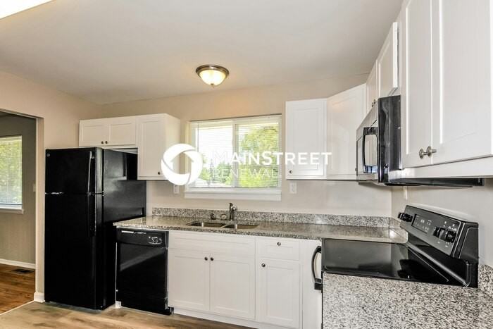 6867 Thurston Ave - Photo 7 of 17
