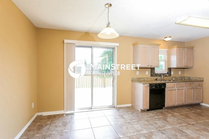 209 Nw 113th St - Photo 7 of 17