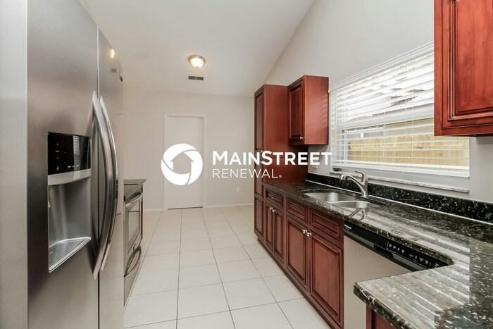 1517 Crawford Dr - Photo 7 of 16