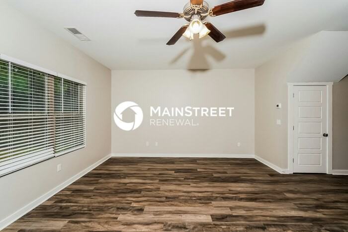 635 Briar Ridge Cir - Photo 3 of 12