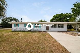 744 Pineland Ave - Photo 1 of 1