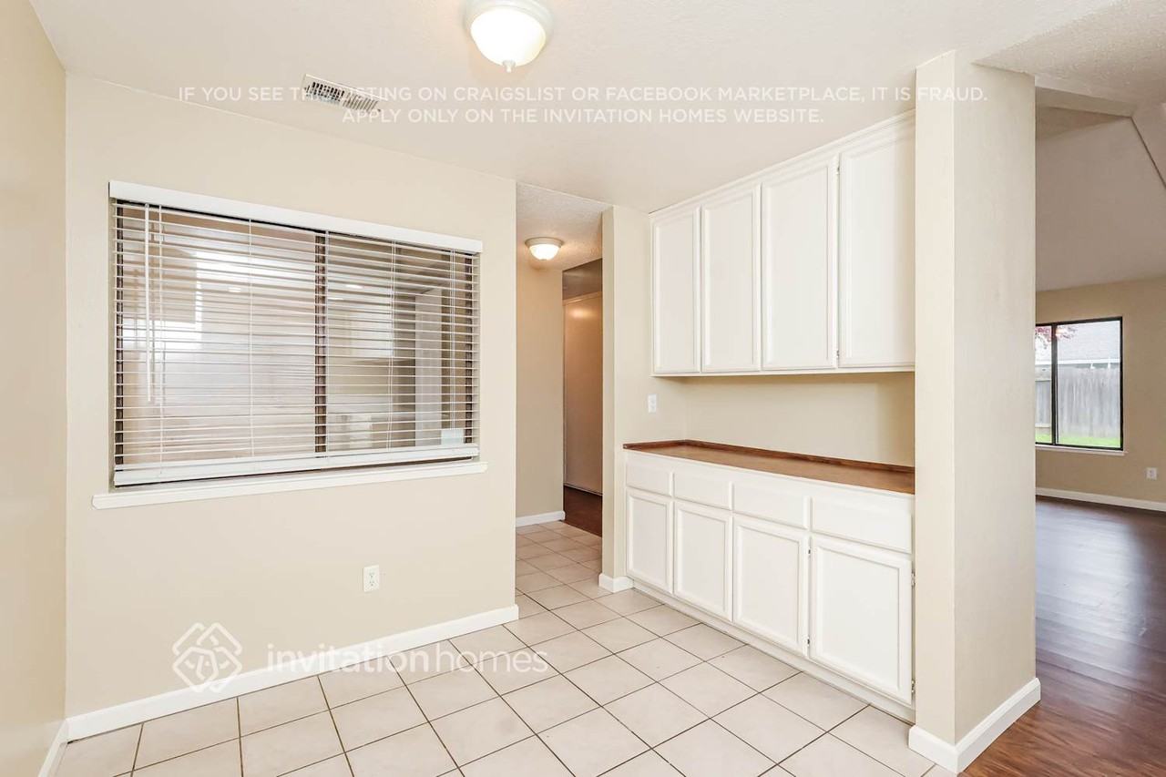 9104 Dove Meadow Ct - Photo 4 of 15