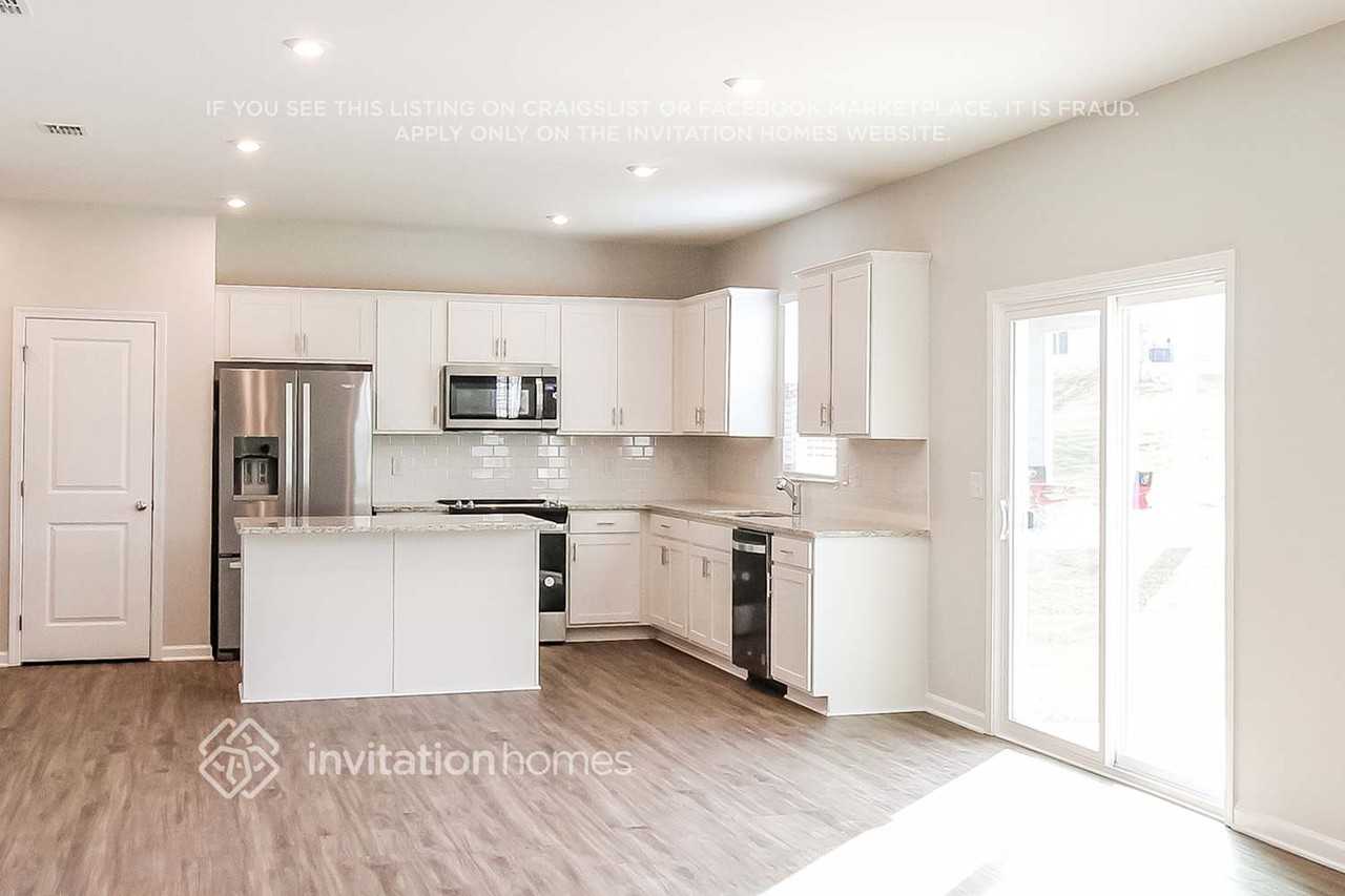 2286 Blackbird Cir - Photo 6 of 25