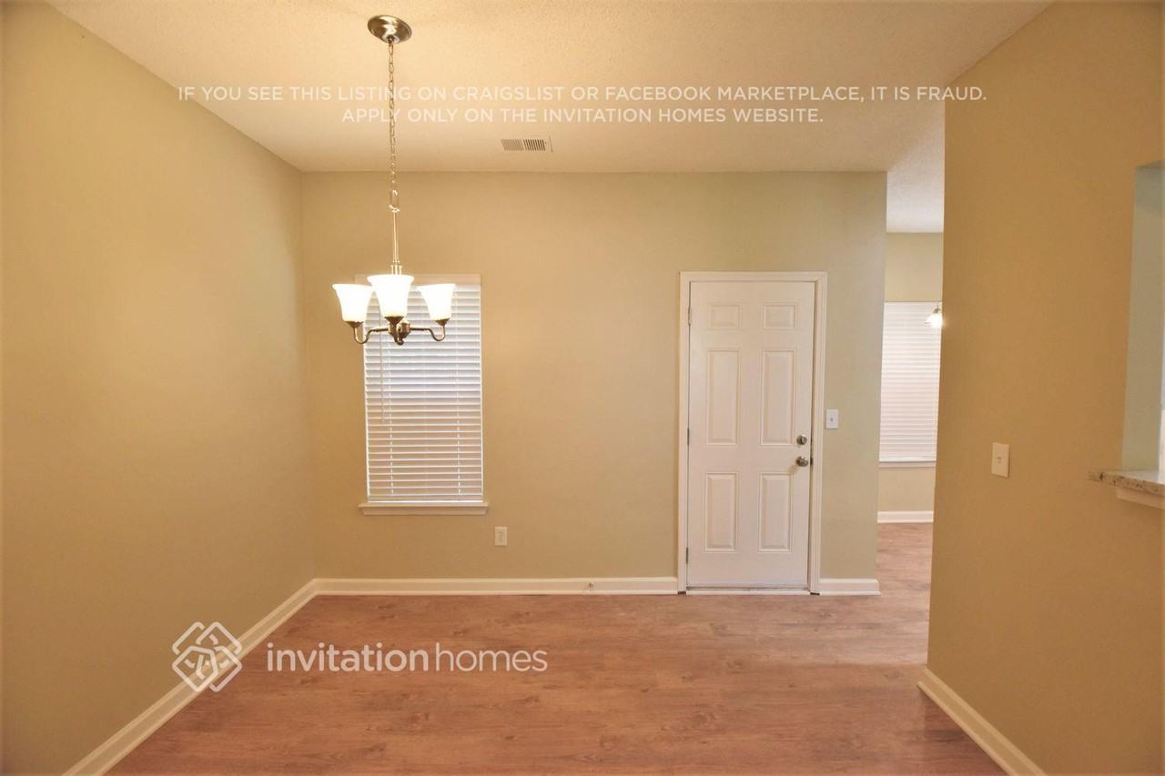 5935 Water Oaks Dr - Photo 6 of 15