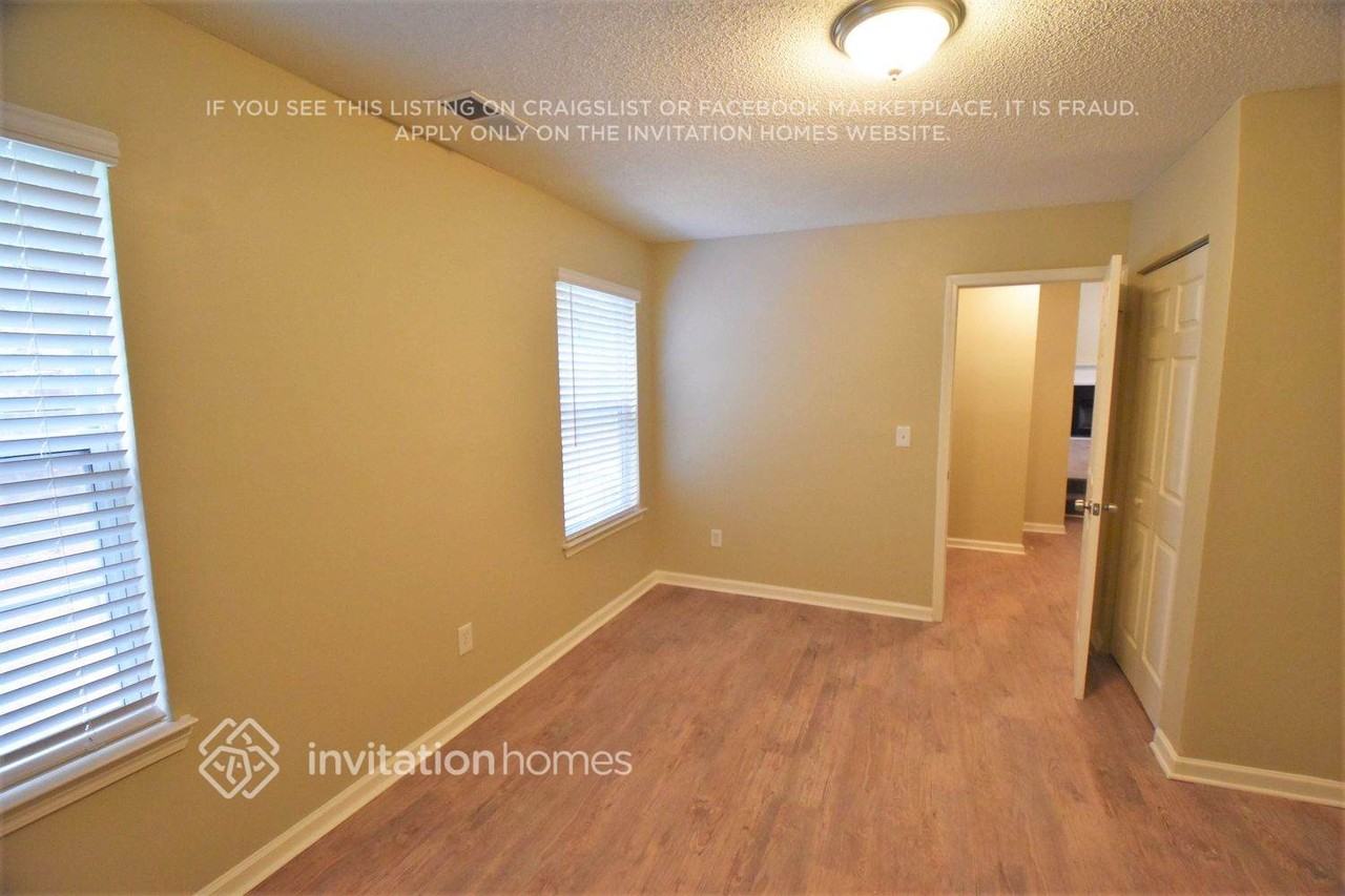 5935 Water Oaks Dr - Photo 7 of 15