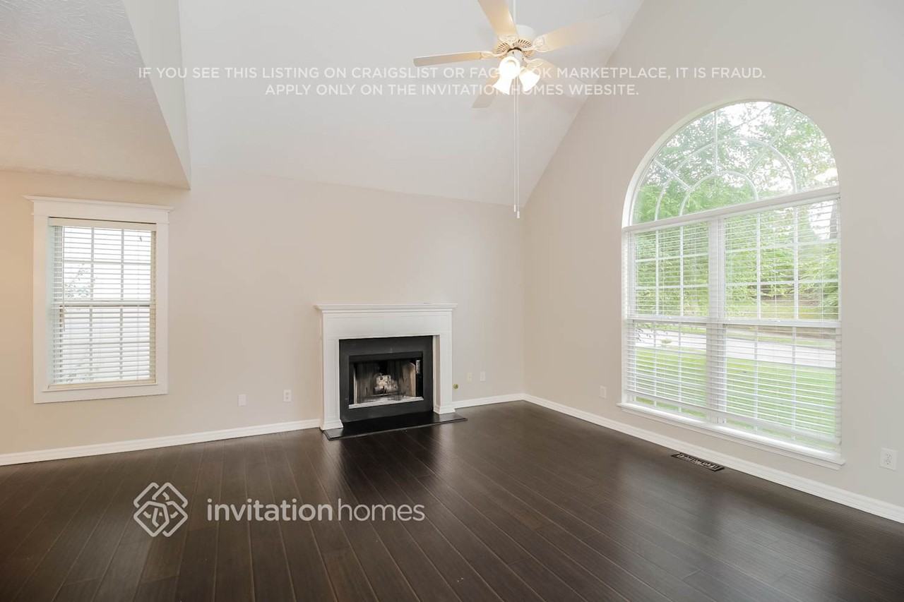 3010 Maple Dr Nw - Photo 4 of 17