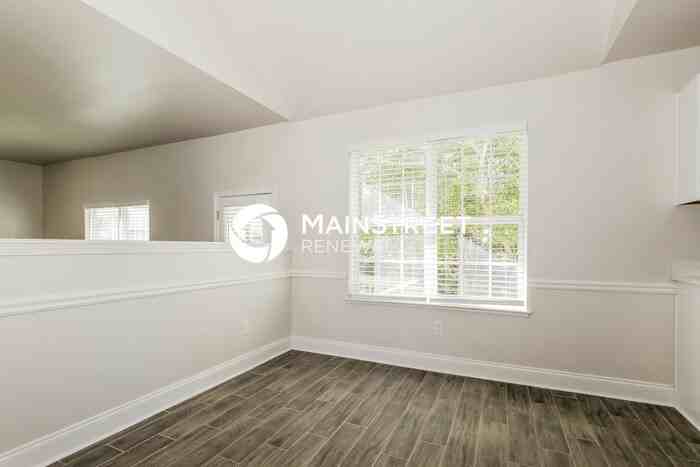 10057 Tara Glynn Dr - Photo 4 of 16