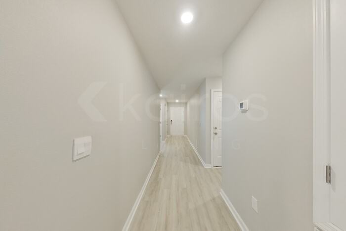 122 Metalmark Dr - Photo 4 of 37