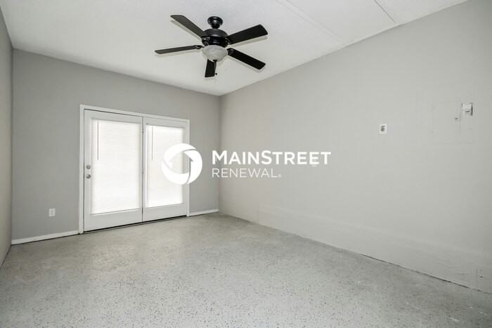 2740 Birdland Ct - Photo 7 of 16