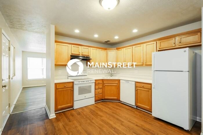 11702 Brackenberry Ct - Photo 7 of 16