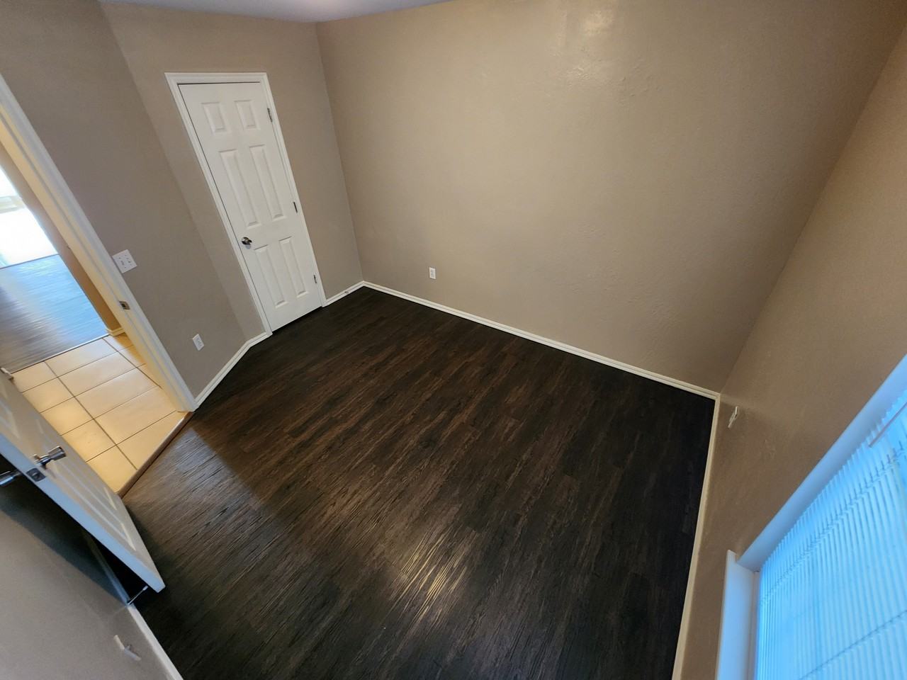 1402 S Mississippi Ave #1 - Photo 6 of 11